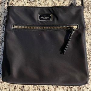 Kate Spade Crossbody. Nylon material. Like new.